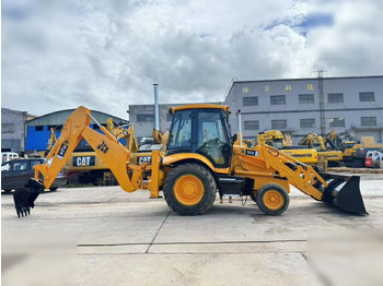 Tractopelle JCB 3CX