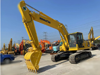 Pelle sur chenille KOMATSU PC220-8