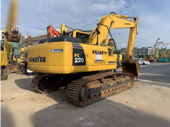 Pelle sur chenille KOMATSU PC220-8