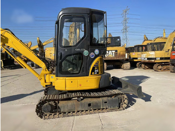Mini pelle KOMATSU PC35MR-2