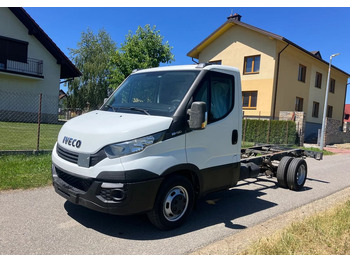 Châssis cabine IVECO Daily 35c13