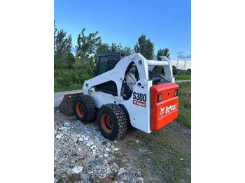 Mini chargeuse BOBCAT S300