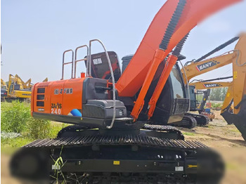 Pelle sur chenille HITACHI ZX240