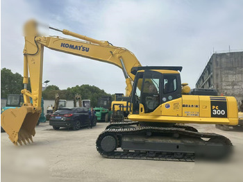 Pelle sur chenille KOMATSU PC300-7