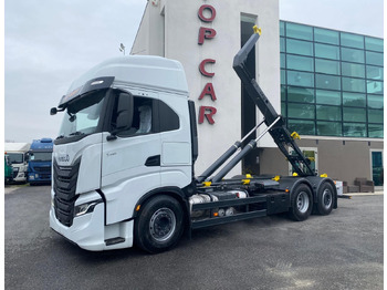 Camion ampliroll IVECO S-WAY