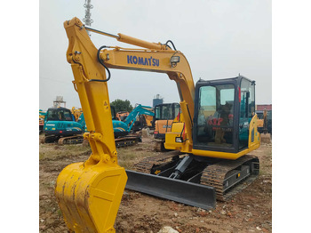 Pelle sur chenille KOMATSU PC70-8