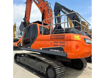Pelle sur chenille DOOSAN DX300