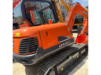 Pelle sur chenille DOOSAN DX55