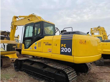 Pelle sur chenille KOMATSU PC200-7