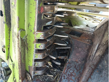 Cueilleur de maïs Claas Orbis 900: photos 2