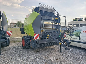 Presse à balles rondes CLAAS