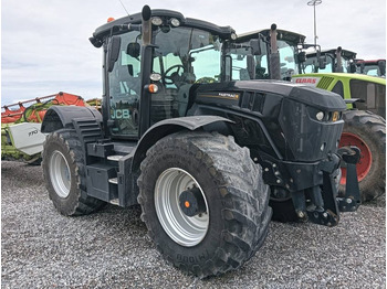Tracteur agricole JCB Fastrac 4220