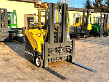 Chariot multidirectionnel Combilift C3000CB / LPG / TRIPLEX - 4900MM / LPG / FREE LIFT / FORK POSITIONER C3000CB / LPG / TRIPLEX - 4900MM / LPG / FREE LIFT / FORK P: photos 4 Chariot multidirectionnel Combilift C3000CB / LPG / TRIPLEX - 4900MM / LPG / FREE LIFT / FORK POSITIONER C3000CB / LPG / TRIPLEX - 4900MM / LPG / FREE LIFT / FORK P: photos 4