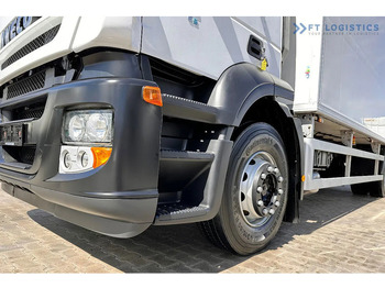 Iveco Stralis 420 STRALIS 420 / Refrigerated Truck / Carrier Supra 950 / 19 Pallets / Tail Lift / Tires - crédit-bail Iveco Stralis 420 STRALIS 420 / Refrigerated Truck / Carrier Supra 950 / 19 Pallets / Tail Lift / Tires: photos 4