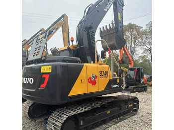 Pelle sur chenille VOLVO EC140