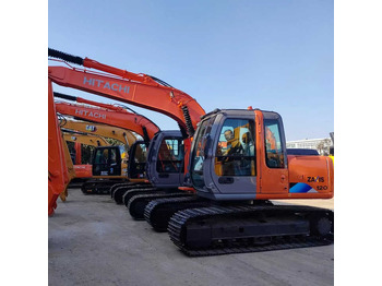 Pelle sur chenille HITACHI ZX120