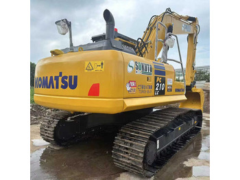 Pelle sur chenille KOMATSU PC210