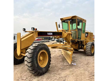 Pelle CATERPILLAR 140H