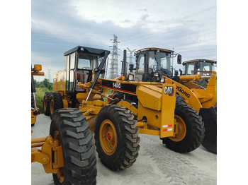 Niveleuse CATERPILLAR 140G