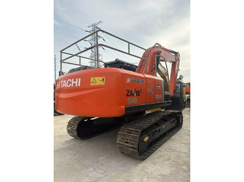 Pelle sur chenille HITACHI ZX240