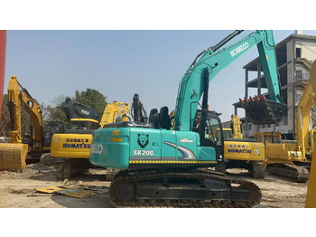Pelle sur chenille KOBELCO SK200-8: photos 4