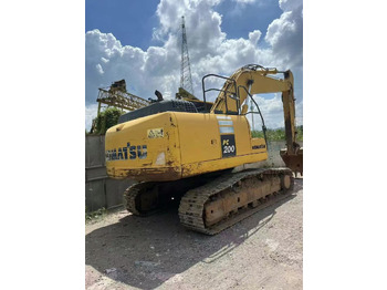 Pelle sur chenille KOMATSU PC200