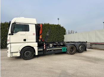 Camion ampliroll MAN TGX 26.480 SCARRABILE CON GRU DIETRO CABINA: photos 2