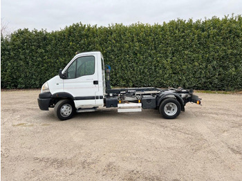 Camion ampliroll RENAULT Mascott