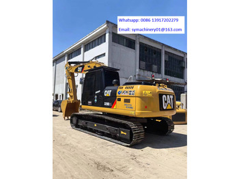 Pelle sur chenille CATERPILLAR 320D2