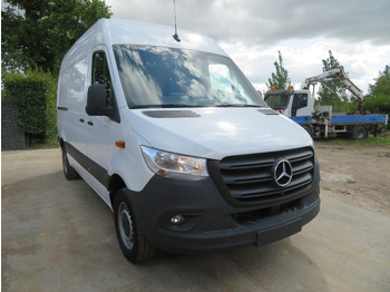 Fourgon utilitaire MERCEDES-BENZ Sprinter 317