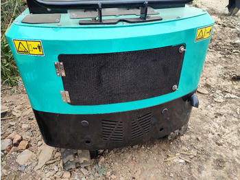 Pelle sur chenille KOBELCO SK17: photos 3