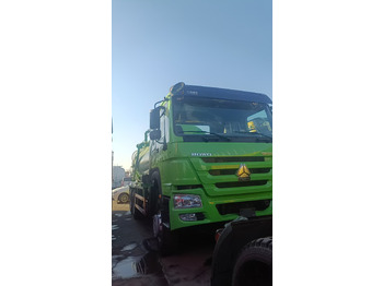Camion hydrocureur SINOTRUK HOWO Sewage Suction Truck 6*4 Click Here for Discount: photos 3 Camion hydrocureur SINOTRUK HOWO Sewage Suction Truck 6*4 Click Here for Discount: photos 3