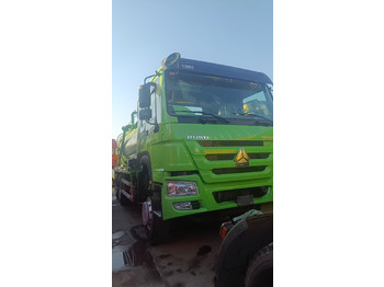 Camion hydrocureur SINOTRUK HOWO Sewage Suction Truck 6*4 Click Here for Discount: photos 2 Camion hydrocureur SINOTRUK HOWO Sewage Suction Truck 6*4 Click Here for Discount: photos 2