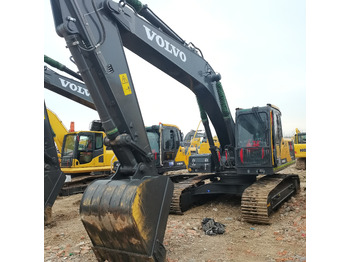 Pelle sur chenille VOLVO EC240