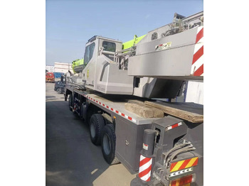 Grue tout-terrain ZOOMLION Crane ZTC700V562-1: photos 3 Grue tout-terrain ZOOMLION Crane ZTC700V562-1: photos 3