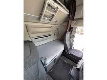 Tracteur routier DAF XF: photos 3