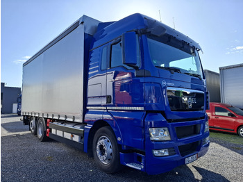 Camion à rideaux coulissants MAN TGX 26.440