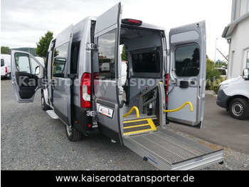 Transport de personnes OPEL