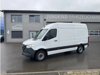 Fourgon utilitaire MERCEDES-BENZ Sprinter 317