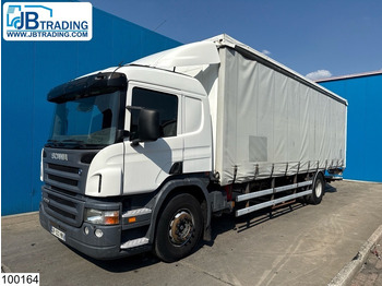 Camion à rideaux coulissants SCANIA P 270