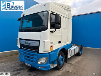 Tracteur routier DAF XF 460