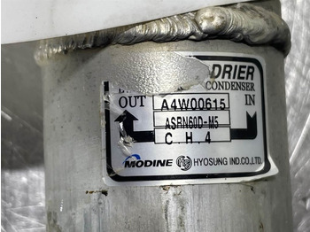 Frame/ Châssis pour Engins de chantier Hyundai HL757-7A-11N6-90060 / A4W00615 / ASRN60D-M5-Drier: photos 5