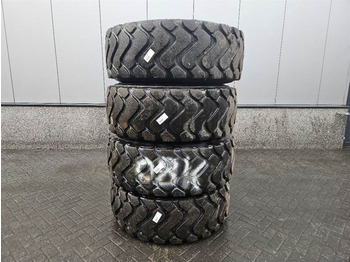Pneus et jantes O&K
