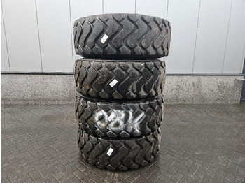 Pneus et jantes O&K