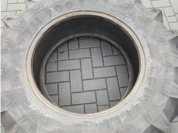 Pneus et jantes pour Engins de chantier Pirelli 420/70R28-Tire/Reifen/Band: photos 4