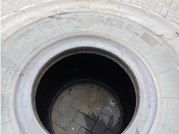 Pneu pour Engins de chantier TRIANGLE 29.5R25 - Tyre/Reifen/Band: photos 3 Pneu pour Engins de chantier TRIANGLE 29.5R25 - Tyre/Reifen/Band: photos 3