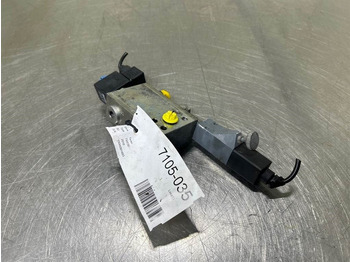 Terex TW150-Oil Control MF2323-ST02-Valve/Ventil - crédit-bail Terex TW150-Oil Control MF2323-ST02-Valve/Ventil: photos 5