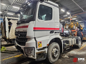 Tracteur routier MERCEDES-BENZ Arocs