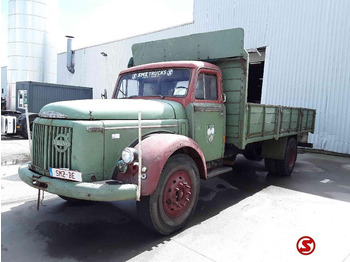 Camion plateau Volvo: photos 3