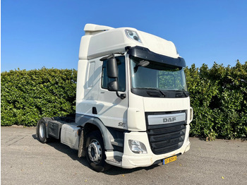 Tracteur routier DAF CF 400